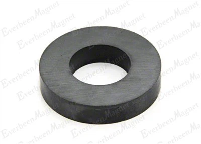 Magnet Cincin Keramik Besar